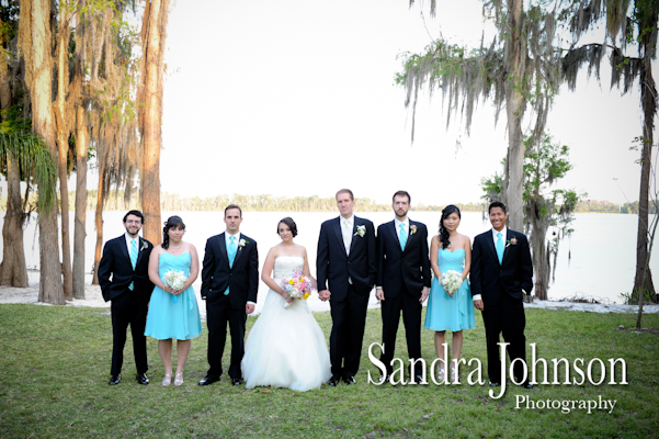 Best Lakeside wedding at Paradise Cove in Orlando, Florida - Wedding photographer - Sandra Johnson (SJFoto.com)